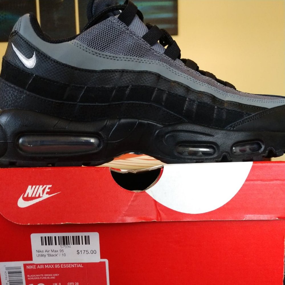 EUC Nike Air Max 95